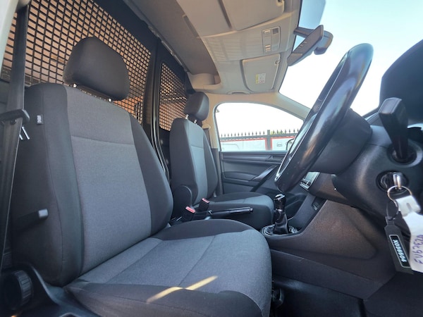 Used Volkswagen Caddy 2017 for sale - 76042110: Photo 20