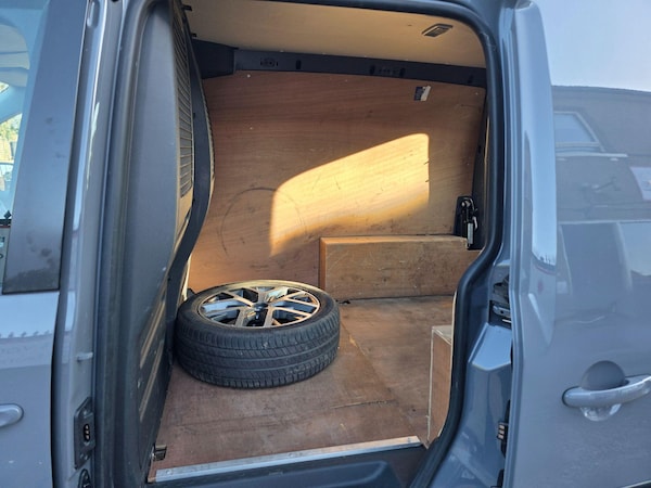 Used Volkswagen Caddy 2017 for sale - 76042110: Photo 30