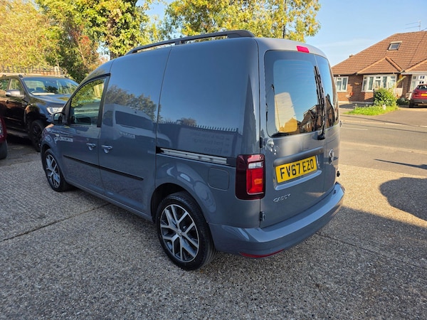 Used Volkswagen Caddy 2017 for sale - 76042110: Photo 6
