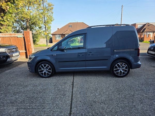 Used Volkswagen Caddy 2017 for sale - 76042110: Photo 7