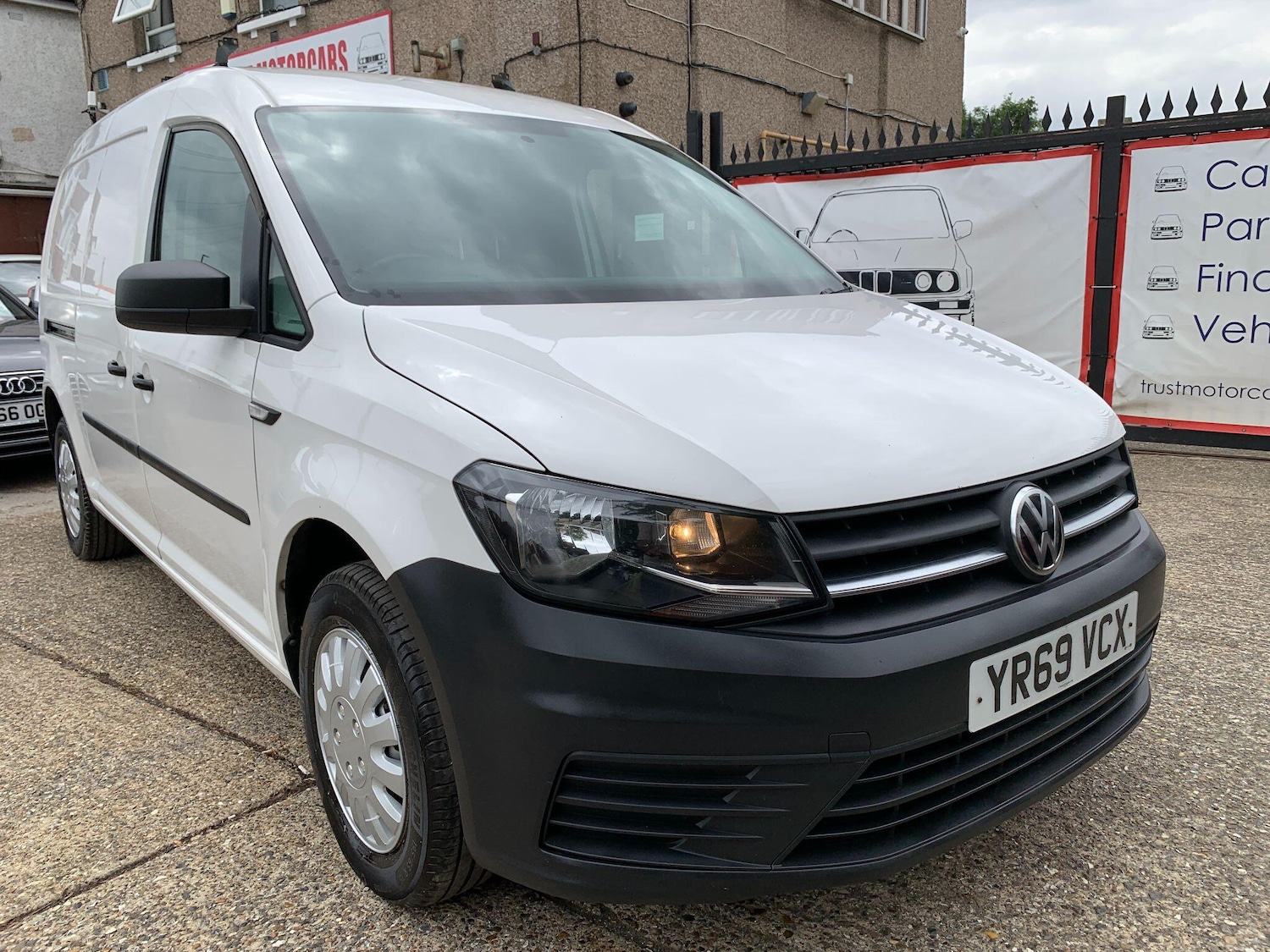 Used Volkswagen Caddy Maxi 2019 for sale - 76499081: Photo 29