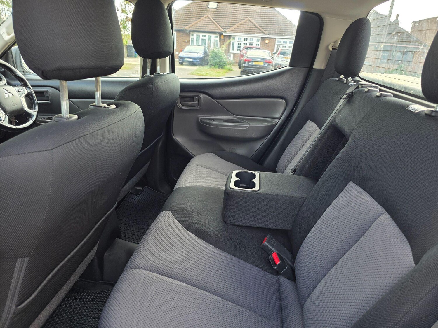 Used Mitsubishi L200 2017 for sale - 76337235: Photo 12