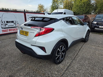 Used Toyota C-HR 2018 for sale - 75978811: Photo