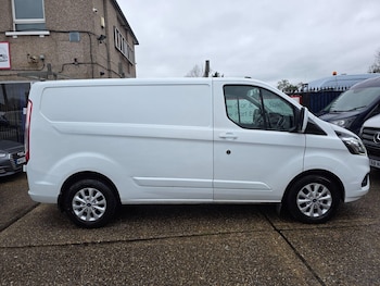 Used Ford Transit Custom 2019 for sale - 77647120: Photo