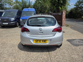 Used Vauxhall Astra 2010 for sale - 79248018: Photo