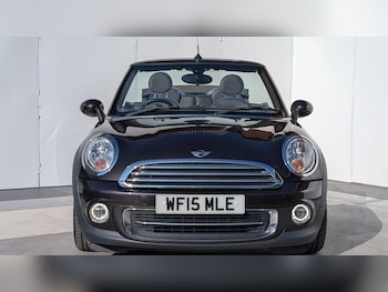 Used MINI Convertible 2015 for sale - 79541346: Photo