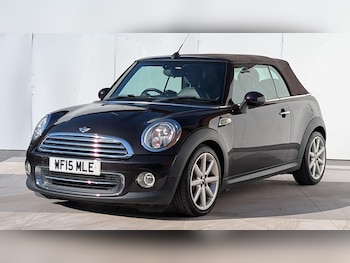 Used MINI Convertible 2015 for sale - 79541346: Photo