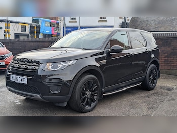 Used Land Rover Discovery Sport 2016 for sale - 78179044: Photo