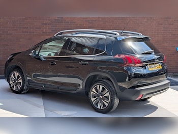 Used Peugeot 2008 2018 for sale - 78305612: Photo