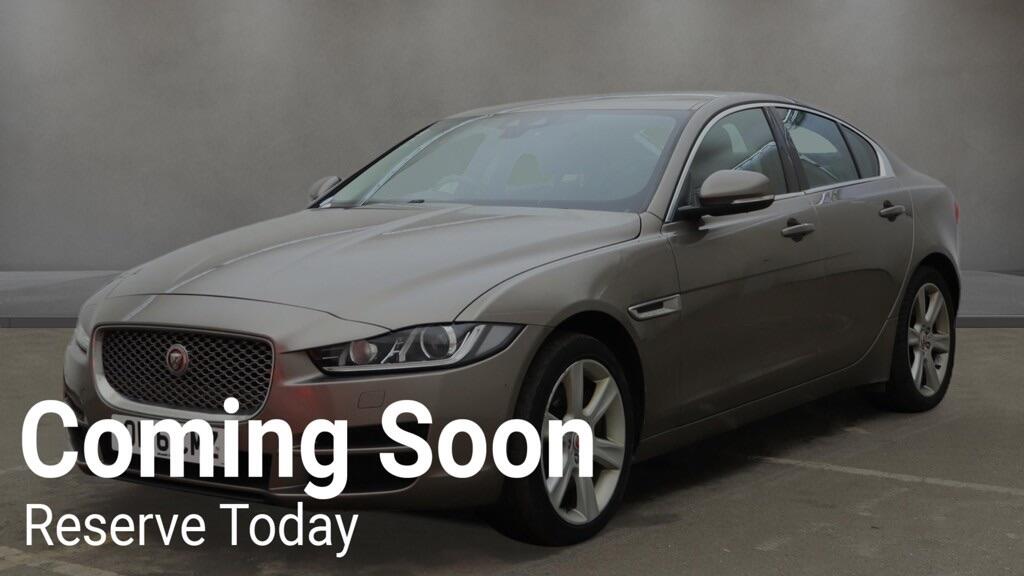Used Jaguar XE 2016 for sale - 77022906: Photo 2