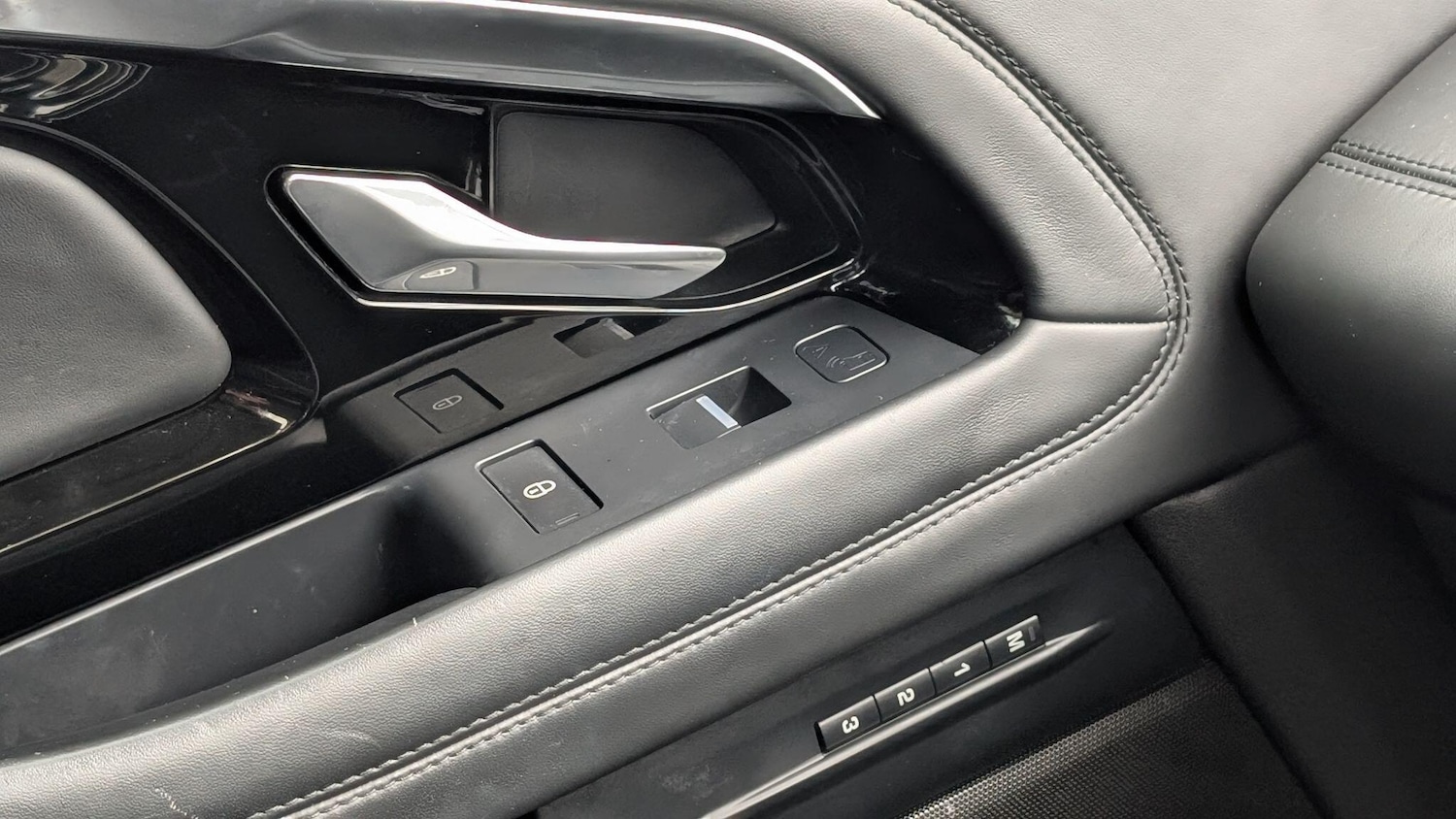 Used Land Rover Range Rover Evoque 2020 for sale - 77022902: Photo 32