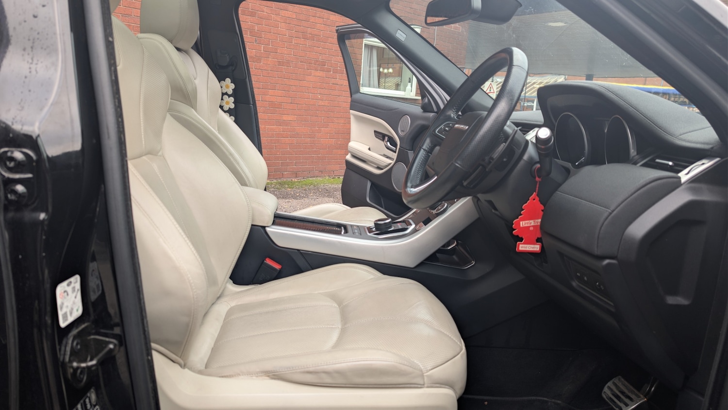 Used Land Rover Range Rover Evoque 2016 for sale - 76893234: Photo 12