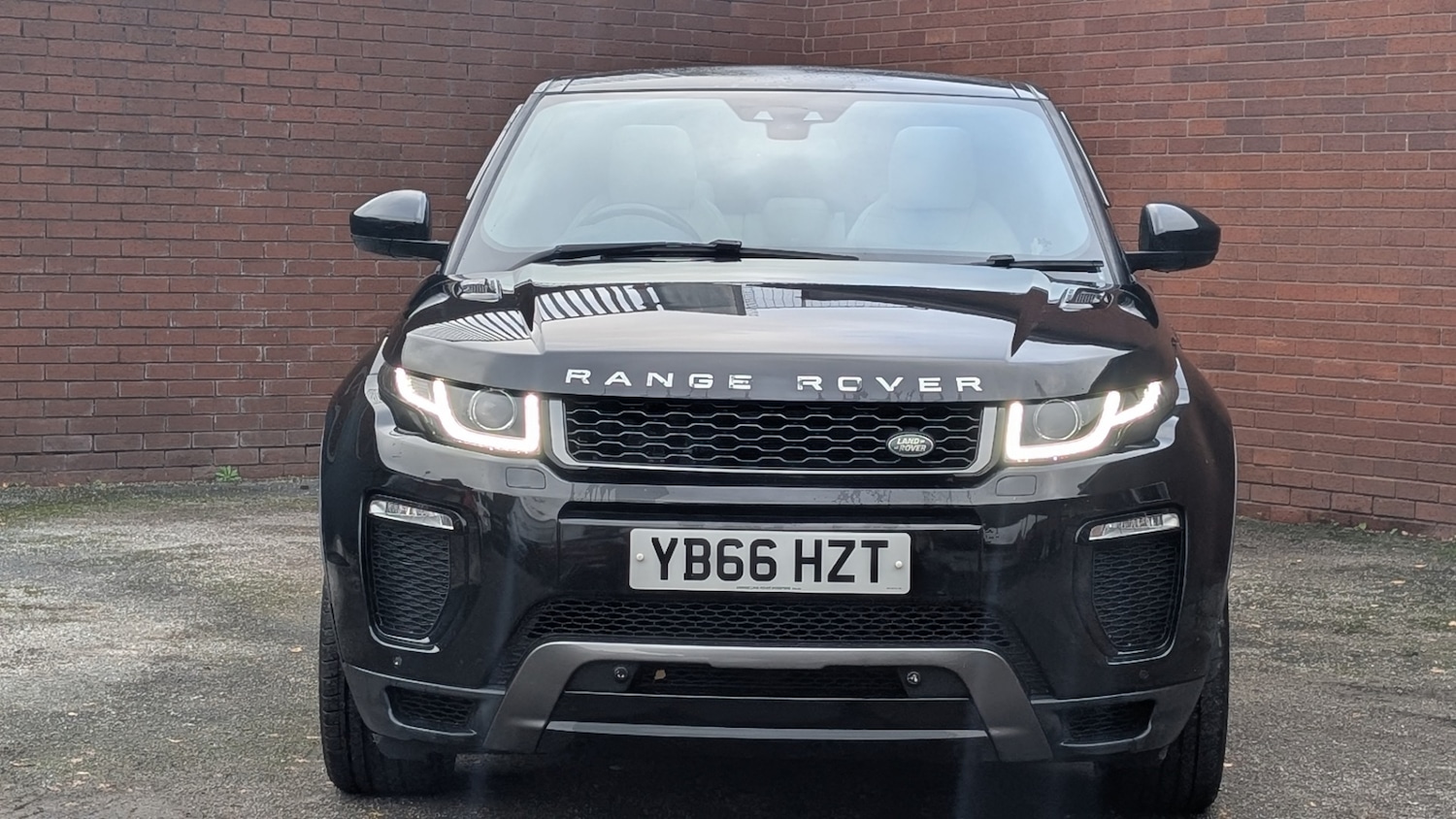 Used Land Rover Range Rover Evoque 2016 for sale - 76893234: Photo 2