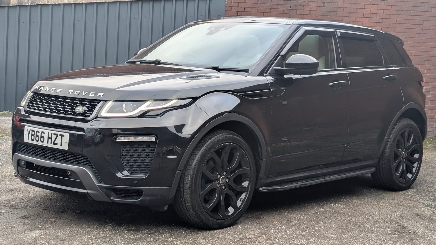 Used Land Rover Range Rover Evoque 2016 for sale - 76893234: Photo 3