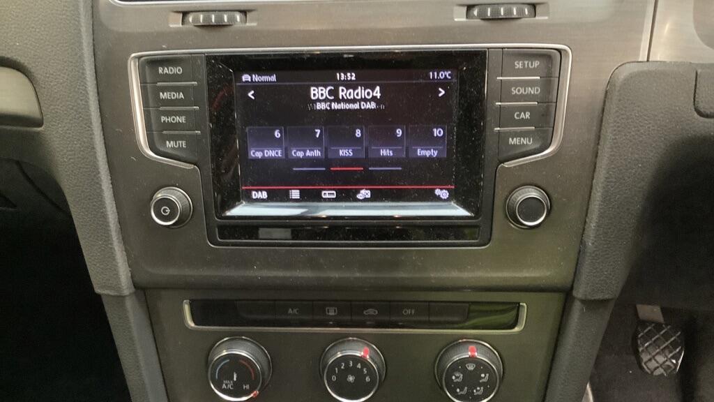 Used Volkswagen Golf 2013 for sale - 77022924: Photo 12