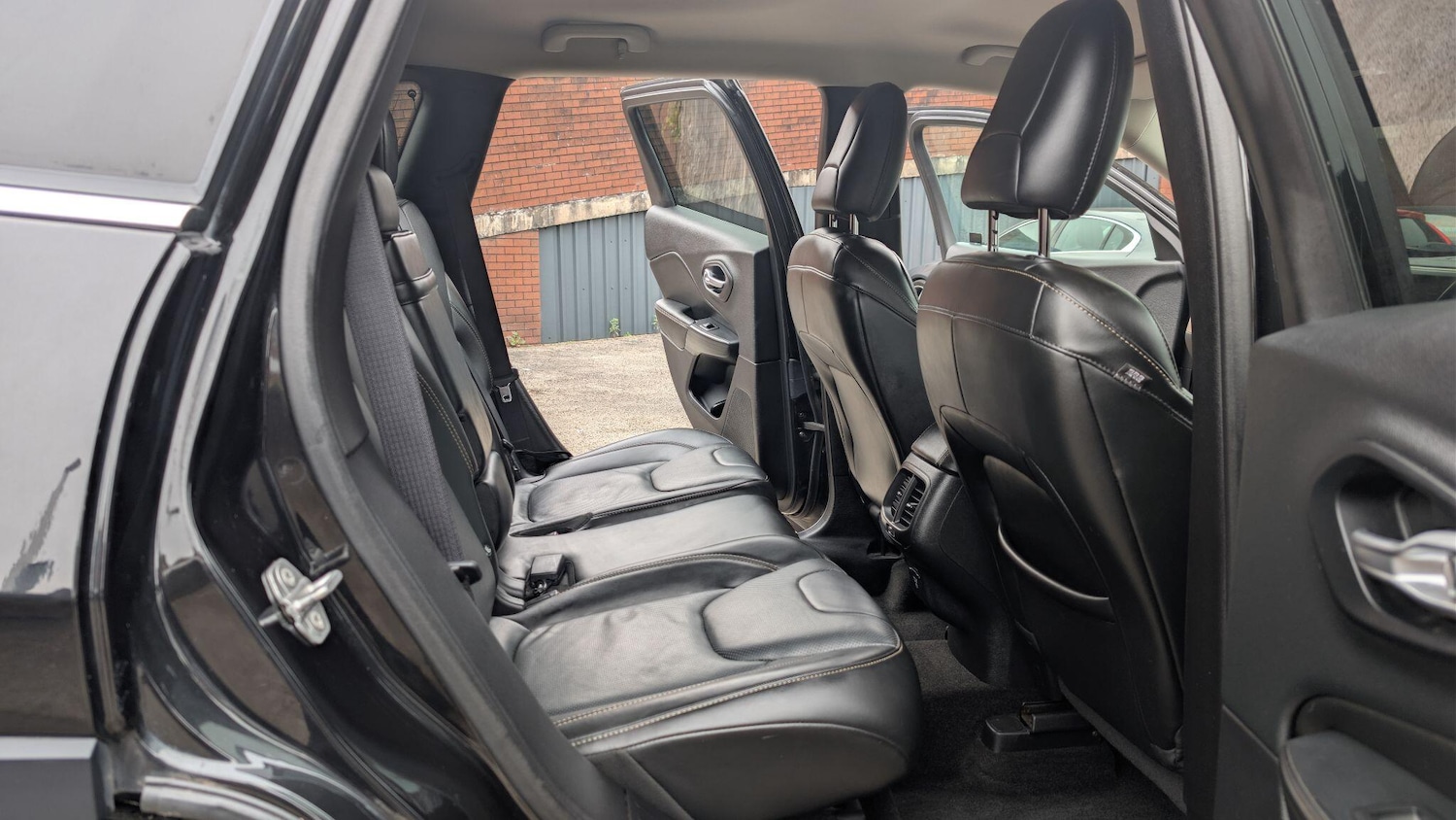 Used Jeep Cherokee 2015 for sale - 77799892: Photo 14