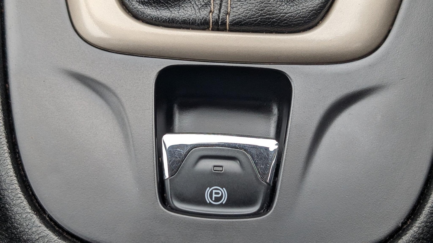 Used Jeep Cherokee 2015 for sale - 77799892: Photo 15