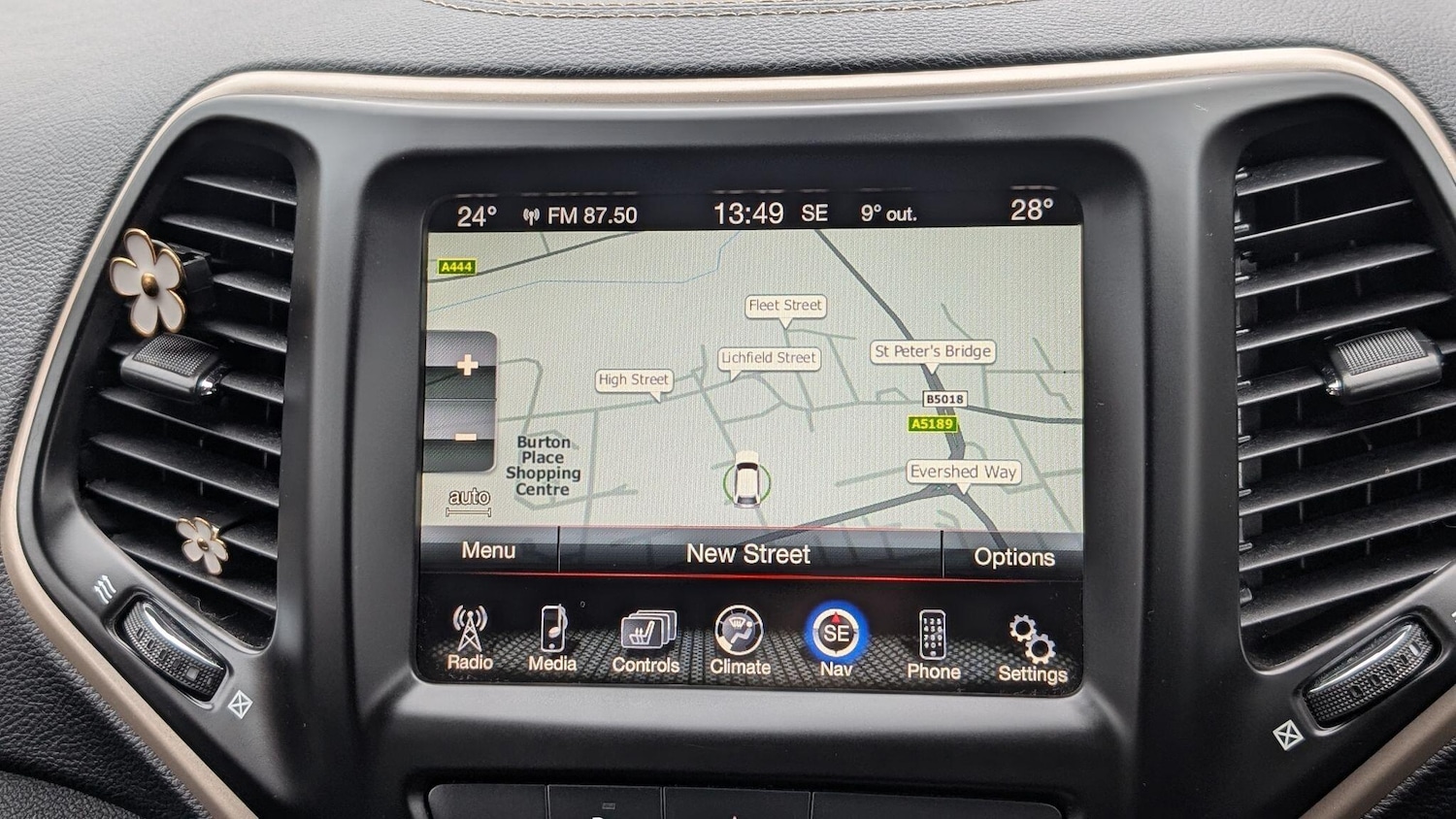 Used Jeep Cherokee 2015 for sale - 77799892: Photo 27