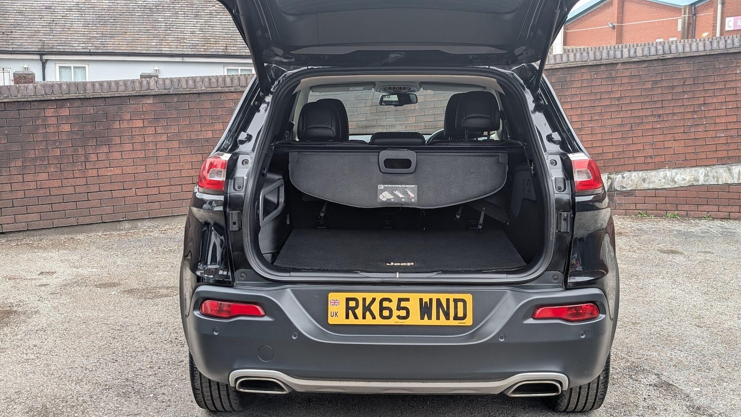 Used Jeep Cherokee 2015 for sale - 77799892: Photo 30