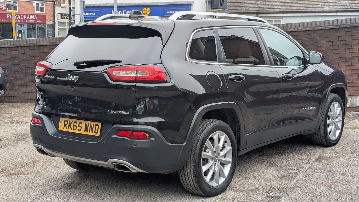 Used Jeep Cherokee 2015 for sale - 77799892: Photo 8