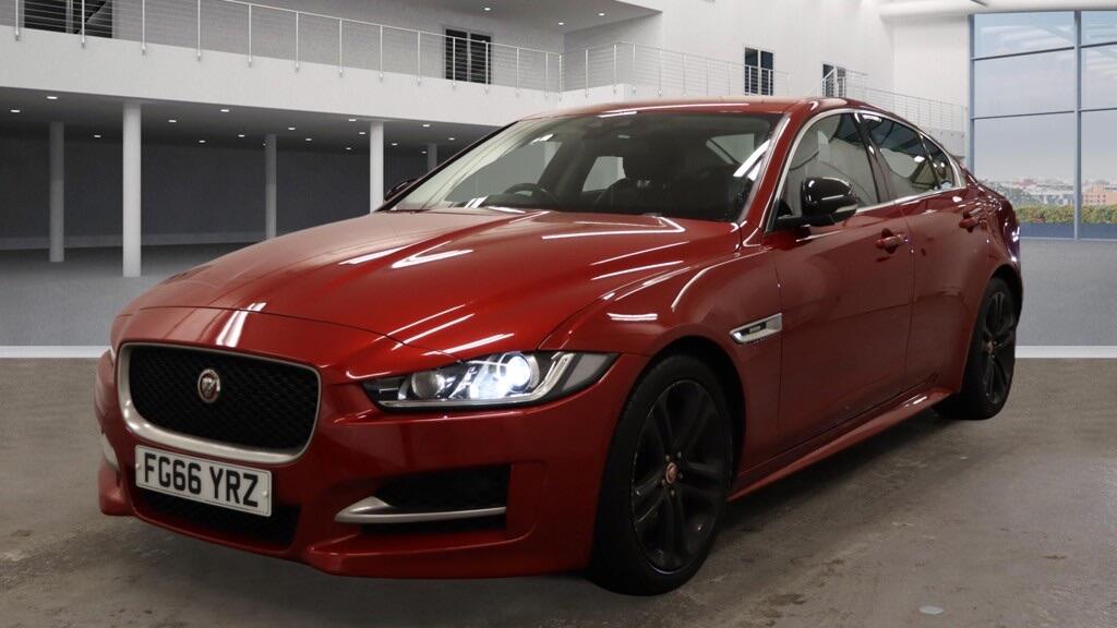 Used Jaguar XE 2016 for sale - 77022919: Photo 3