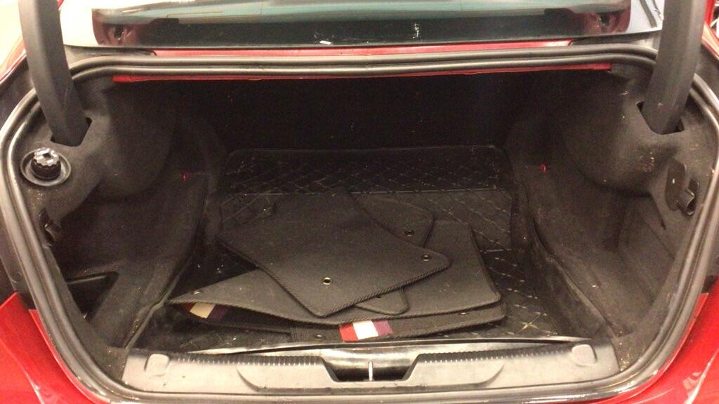 Used Jaguar XE 2016 for sale - 77022919: Photo 8