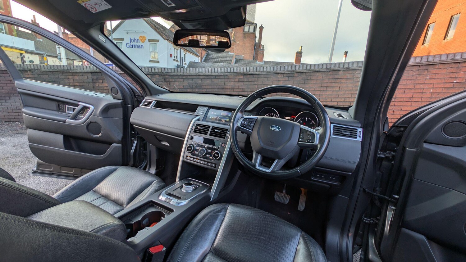 Used Land Rover Discovery Sport 2016 for sale - 77971900: Photo 13