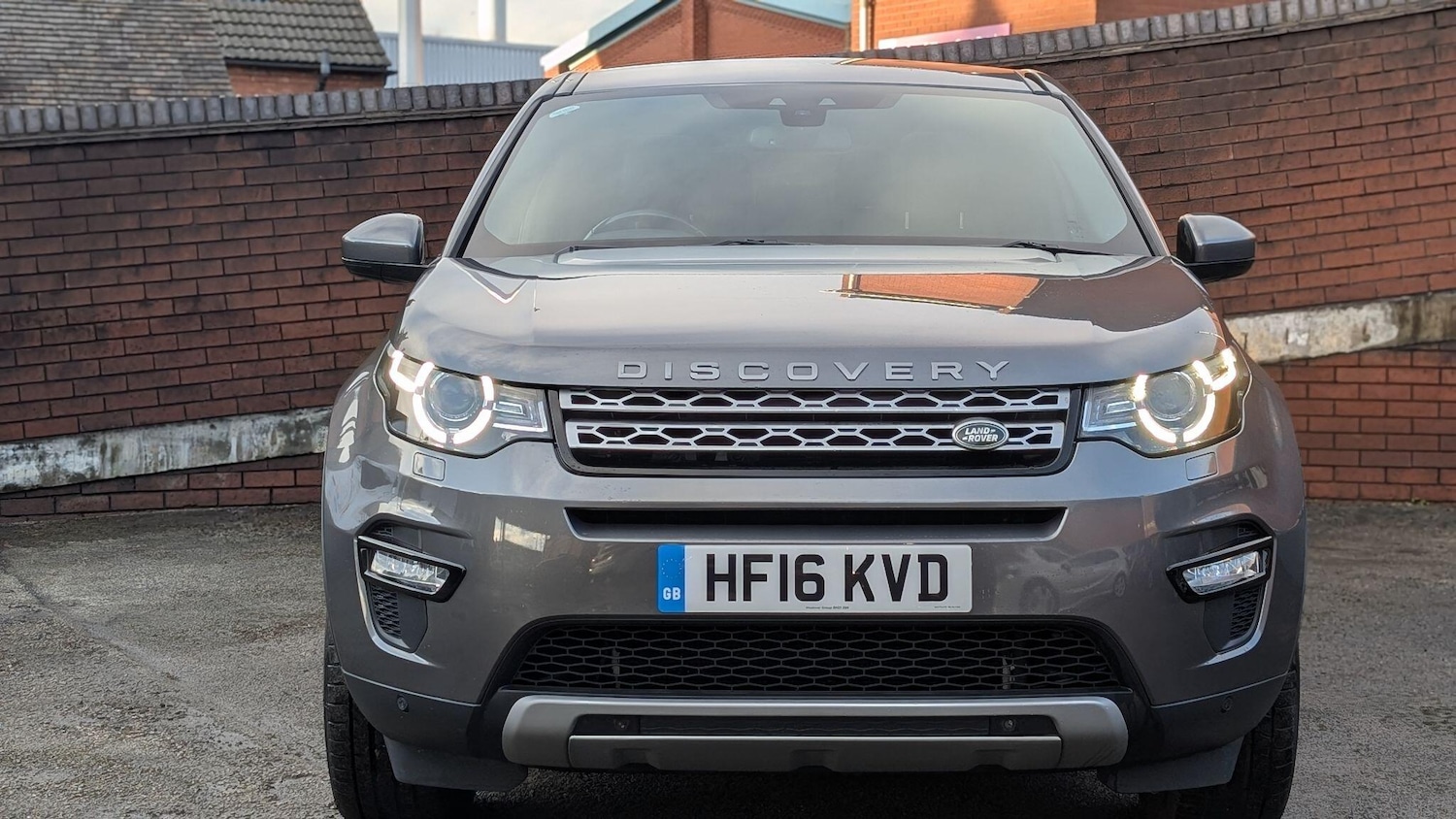 Used Land Rover Discovery Sport 2016 for sale - 77971900: Photo 2