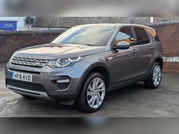 Used Land Rover Discovery Sport 2016 for sale - 77971900: Photo