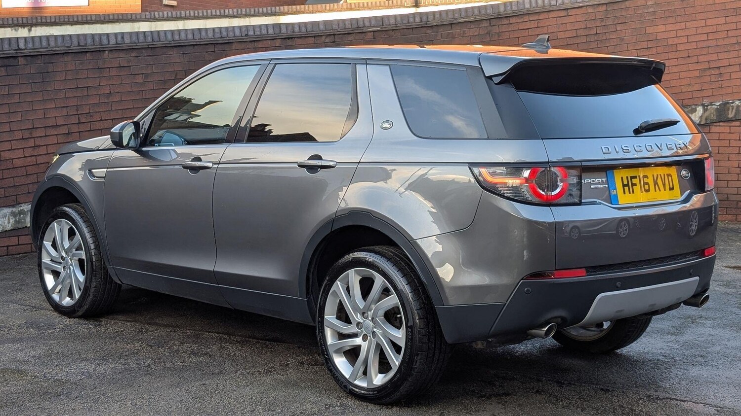 Used Land Rover Discovery Sport 2016 for sale - 77971900: Photo 4