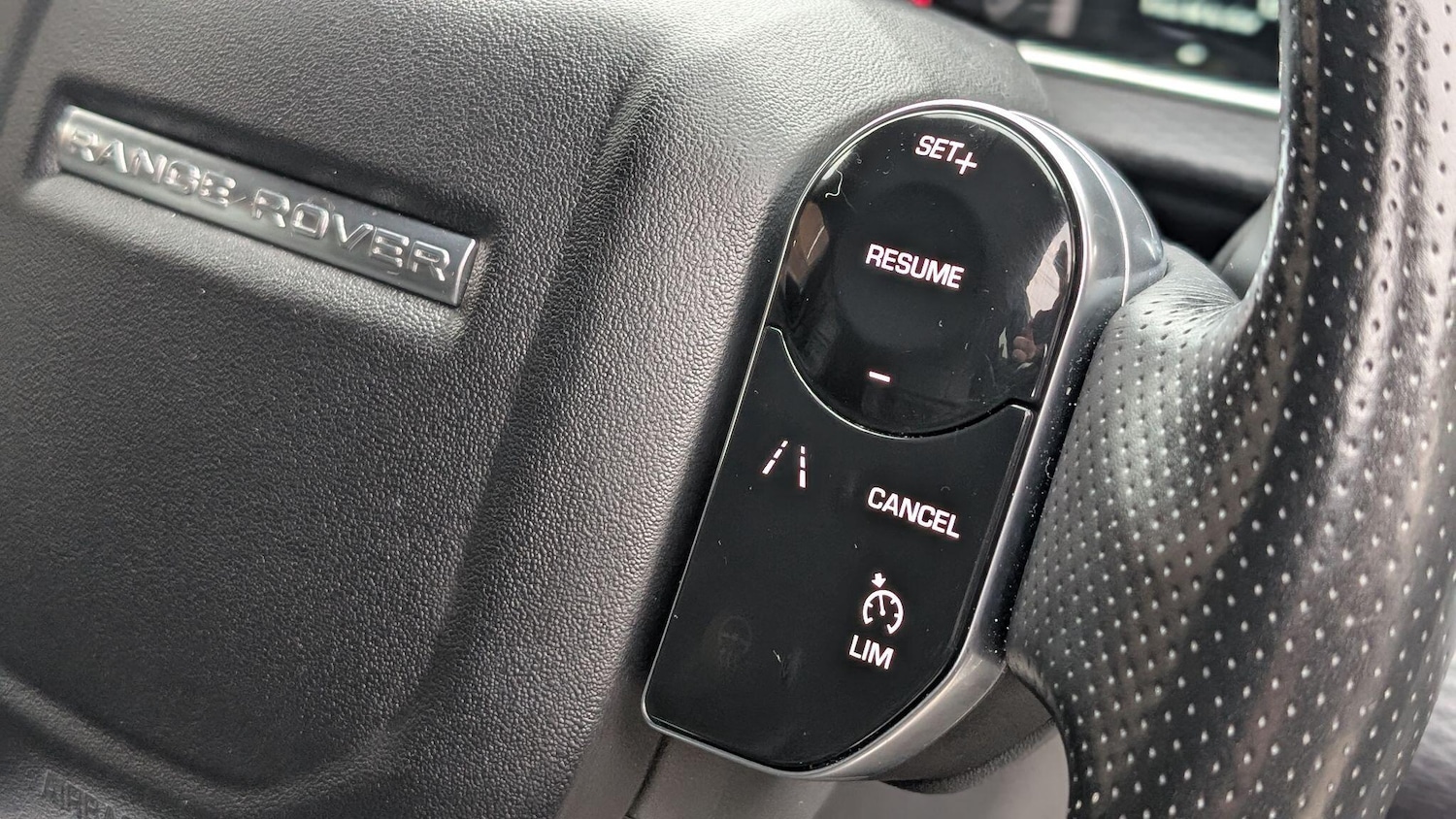 Used Land Rover Range Rover Evoque 2019 for sale - 77799890: Photo 16