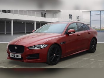 Used Jaguar XE 2016 for sale - 77799891: Photo