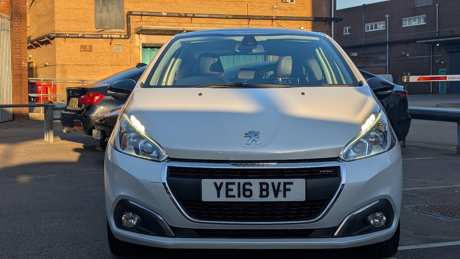 Used Peugeot 208 2016 for sale - 77092865: Photo 7