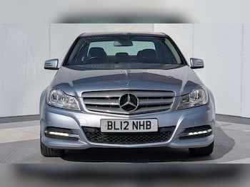 Used Mercedes-Benz C Class 2012 for sale - 79485796: Photo