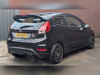 Used Ford Fiesta 2014 for sale - 76919052: Photo