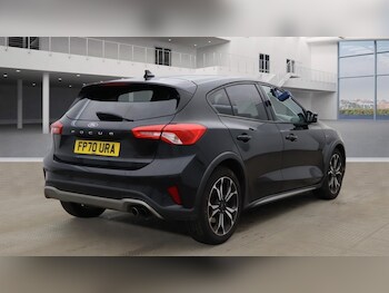 Used Ford Focus 2020 for sale - 76893092: Photo