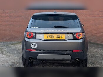 Used Land Rover Discovery Sport 2016 for sale - 77256594: Photo