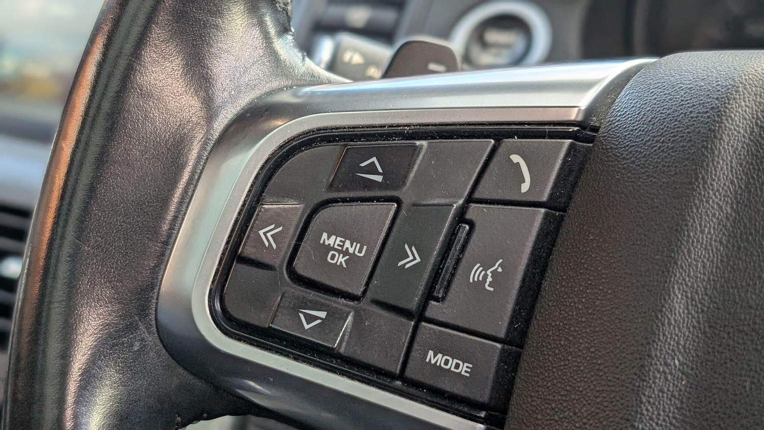 Used Land Rover Discovery Sport 2016 for sale - 77022922: Photo 22