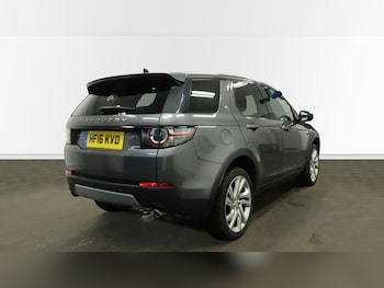 Used Land Rover Discovery Sport 2016 for sale - 77022922: Photo
