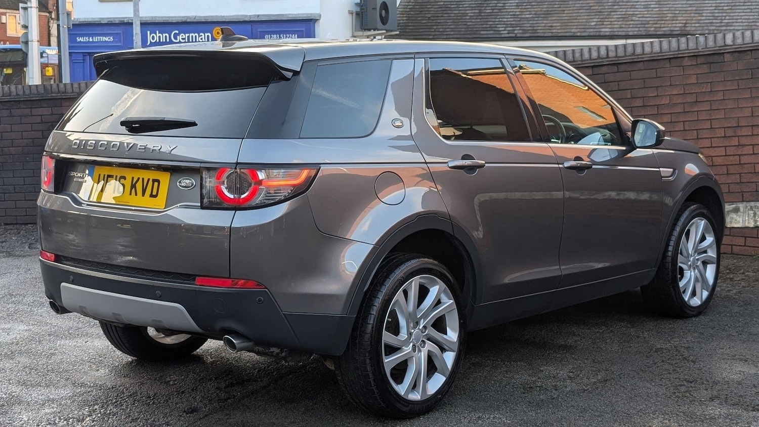 Used Land Rover Discovery Sport 2016 for sale - 77022922: Photo 9
