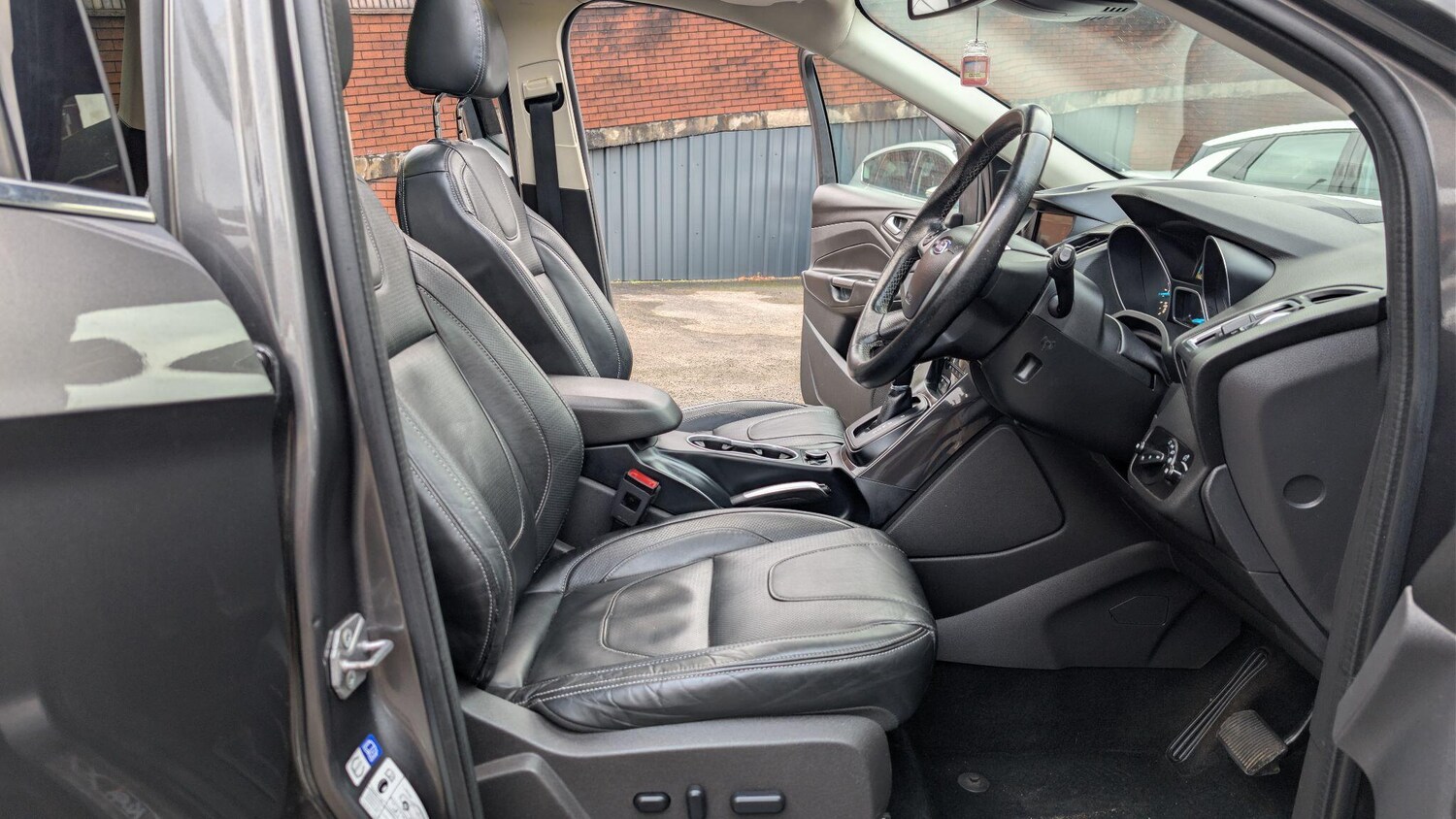 Used Ford Kuga 2016 for sale - 77442745: Photo 18