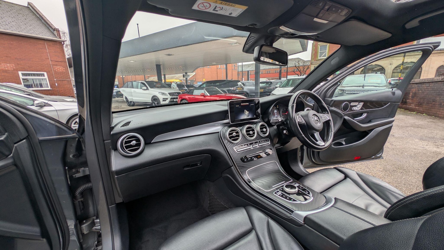 Used Mercedes-Benz GLC 2019 for sale - 77576546: Photo 11