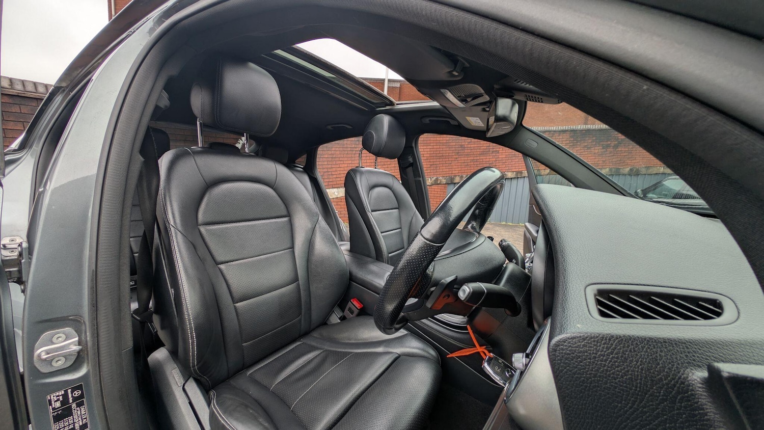 Used Mercedes-Benz GLC 2019 for sale - 77576546: Photo 14