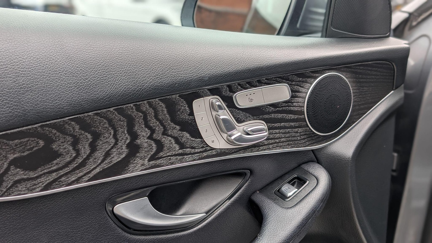 Used Mercedes-Benz GLC 2019 for sale - 77576546: Photo 19