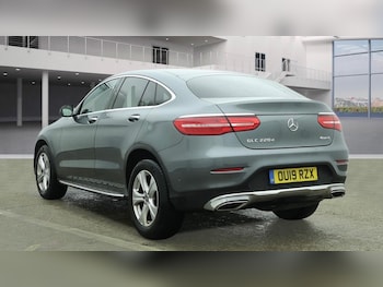 Used Mercedes-Benz GLC 2019 for sale - 77576546: Photo