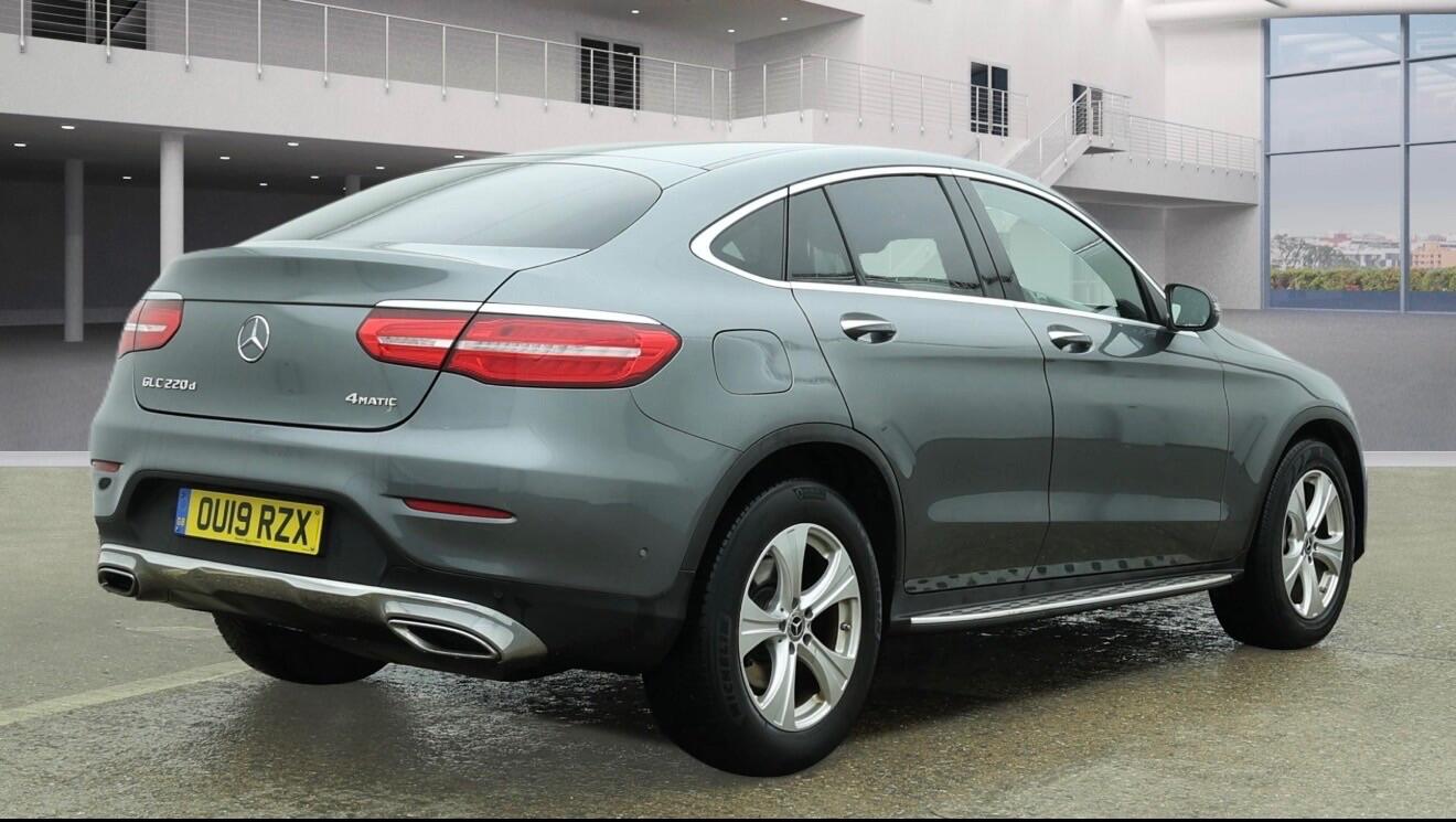 Used Mercedes-Benz GLC 2019 for sale - 77576546: Photo 4