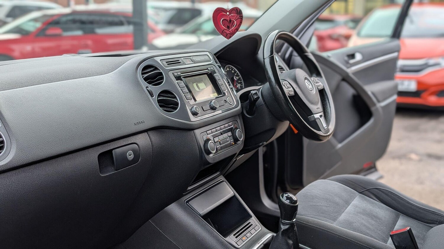 Used Volkswagen Tiguan 2013 for sale - 77786306: Photo 11