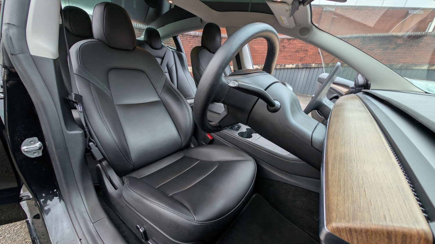 Used Tesla Model 3 2021 for sale - 77022889: Photo 25