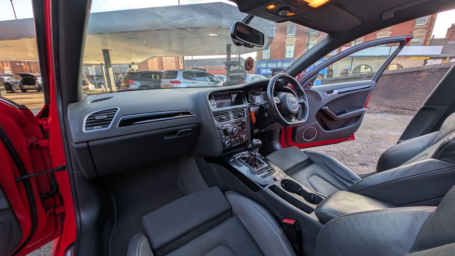 Used Audi A4 2013 for sale - 77311537: Photo 10