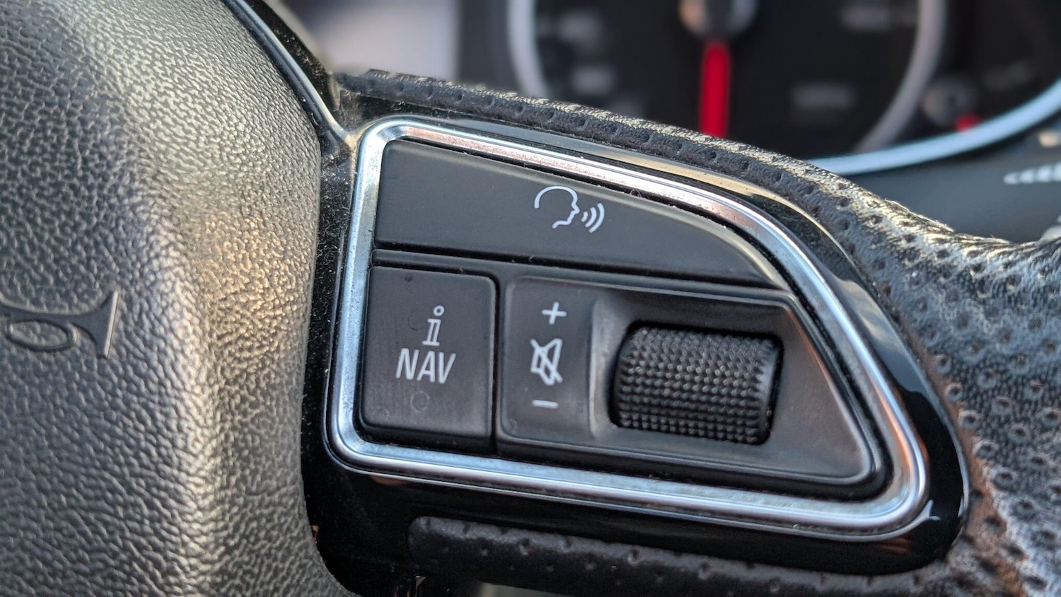 Used Audi A4 2013 for sale - 77311537: Photo 17